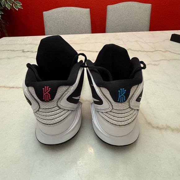 Nike Kyrie Infinity EP 'South Beach' DC9134-003 - Picture 5 of 9